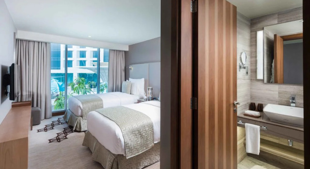 Двухместный клубный номер Grand Millennium Muscat Apartments and Suites connected to Mall