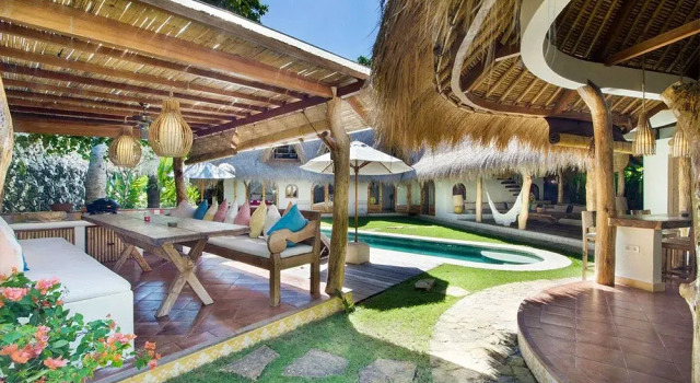 Вилла Superior с 4 комнатами с видом на бассейн Mu Bungalows