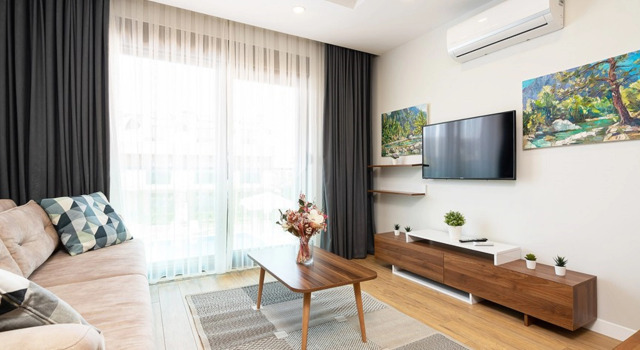 Люкс Дуплекс с балконом и с видом на бассейн Отель Veranda Suites