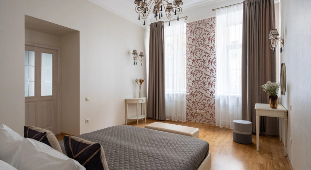Квартира LetYourFlat Oxford 2 спальни, Забронировать Апартаменты/квартира Отели Санкт-Петербурга с парковкой, рядом с Станция метро «Сенная Площадь», Парковка