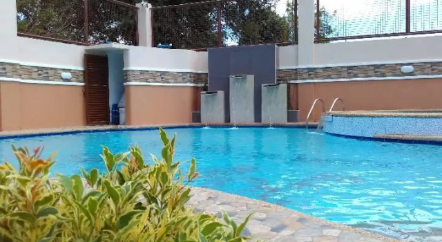 Семейный номер Standard с красивым видом из окна DMariners Inn Hotel