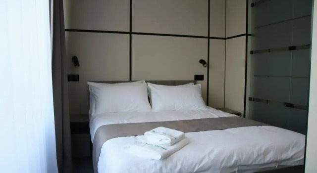 Шестиместный семейный люкс с красивым видом из окна Set Sail Hotel