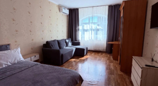 So Vsemi Udobstvami Ryadom S Rkb Flat, Prenota Appartamento Hotel a Tatarstan con parcheggio, Parcheggio