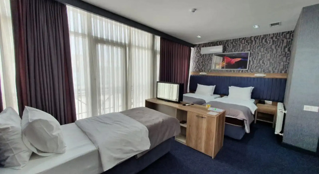 Семейный номер Superior Home Suites Baku-Halal Hotel