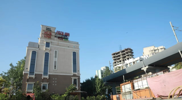 Shelter Suites - Formerly known as Fisco The Hub Link, Забронировать Отель Отели Мумбай с завтраком, Завтраки
