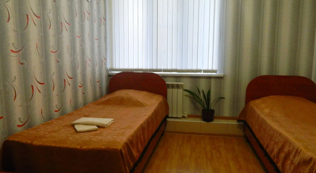 Полулюкс Отель Гранд