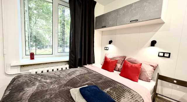 Layf Aparts Studiya  2, 13m2, na ul. Novaya 28 Flat, Buchen Sie Ferienwohnung Hotels in Oblast Moskau mit Parkplatz, Parkplätze