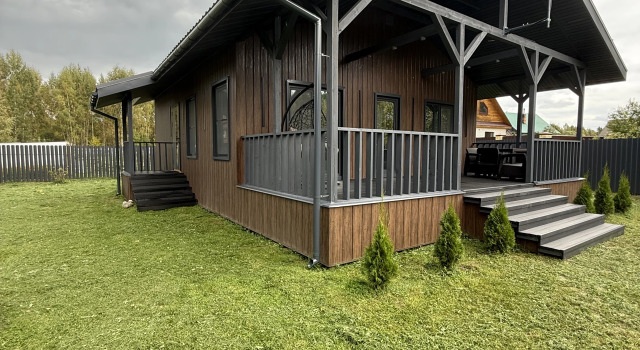 Uyutny Novy Dom Ne Daleko Ot r. Volga Private house, Đặt Nhà nghỉ dưỡng Khách sạn ở Golden Ring có chỗ đỗ xe, Bãi đậu xe
