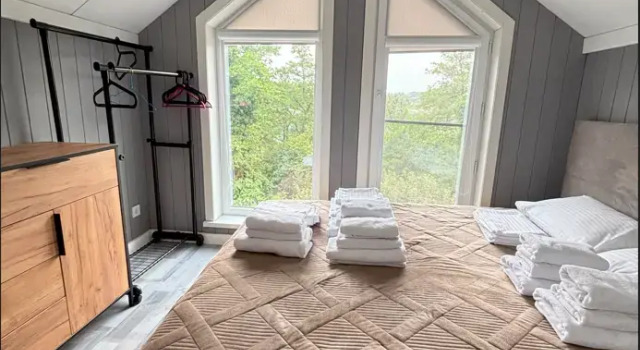 Krasnaya Krona Private House, Đặt Nhà nghỉ dưỡng Nhà tranh ở Bakhchisarai district, Nhà tranh