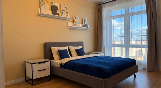 3komn V Mkrn Slavyanskiy 6/2 Ot Dom 89 Flat, Đặt Căn hộ Khách sạn ở Ural có chỗ đỗ xe, Bãi đậu xe
