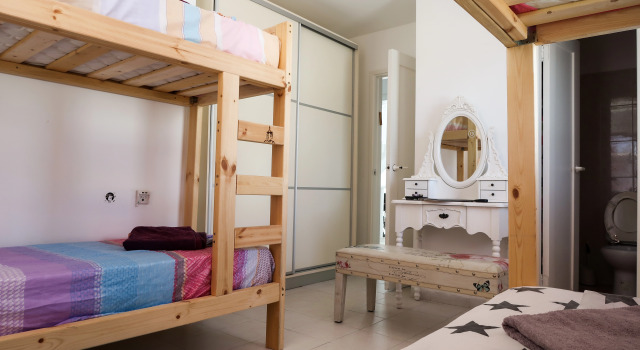 Bett im Wohnheim (Frauenwohnheim) Ahla Plus Hostel
