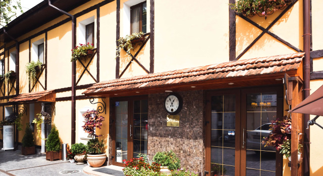 Serov Hotel