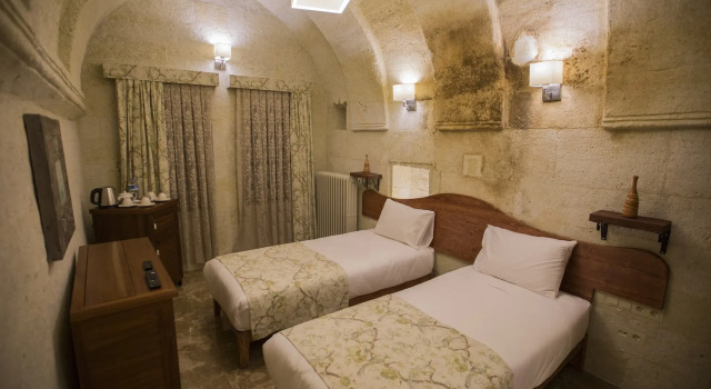 Семейный номер Standard с красивым видом из окна Agarta Cave Hotel