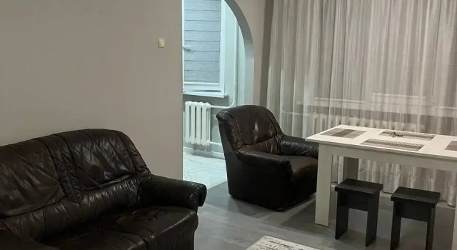Uyutnaya Trekhkomnatnaya Kvartira V Tsentre Goroda Bresta, Buchen Sie Ferienwohnung Brest Woblast Brest