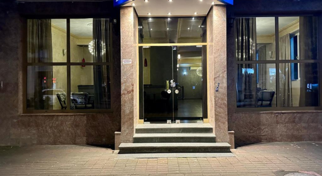 Hotel Tsereteli, Забронировать Отель Отели Батуми 3 звезды, рядом с Городской зоопарк Батуми, 3*