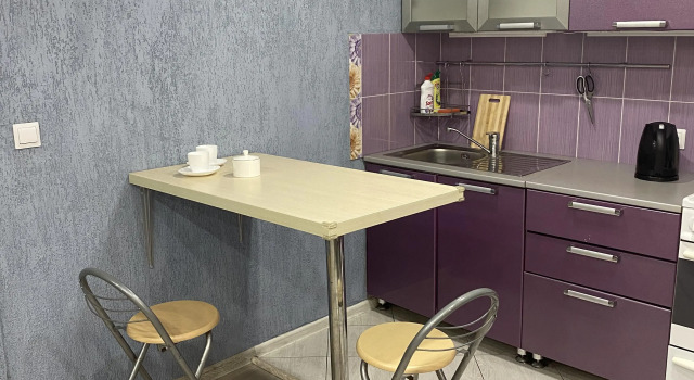 V Tsentre U Ozera Flat, Réserver Appartement Hôtels à Karelia avec parking, Parking