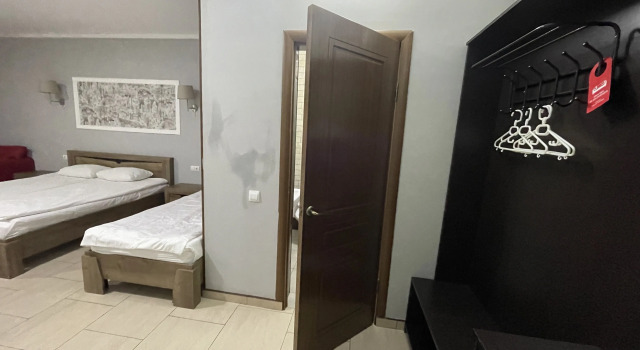 Четырёхместный номер Superior с балконом и с красивым видом из окна Астан