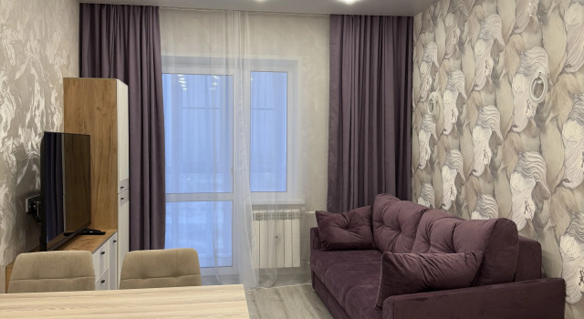 Novaya Stilnaya Kvartira v Spalnom Rayone Flat, Prenota Appartamento Hotel economici a Pskov Region