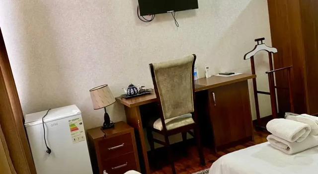 Standard Triplo quarto com vista Vardonze