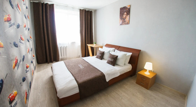 InnDays na Serebrovskoy 16E Apartments, Prenota Appartamento Tula 