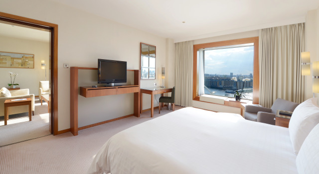 Люкс Executive с красивым видом из окна Canary Riverside Plaza Hotel