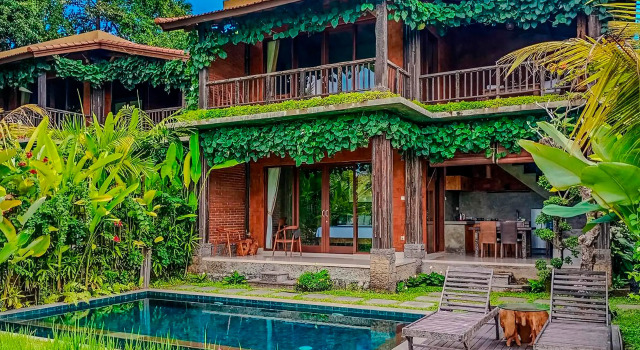 Dukuh Villa, Rezervovat Vila Chaty v Bali, Chalupa