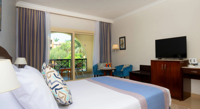 Номер Standard с балконом и с видом на бассейн Stella Gardens Resort Makadi Bay - 24 HRS All Inclusive