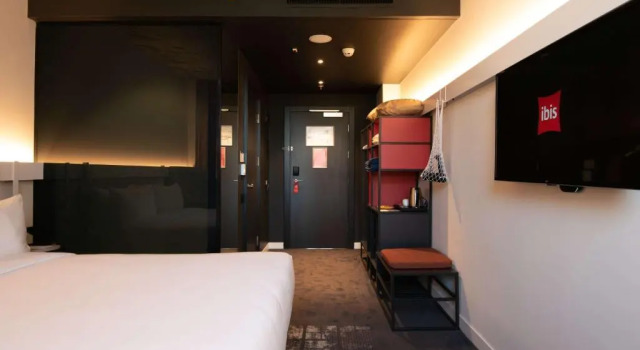 Двухместный номер Budget (Atrium View) ibis Baku City