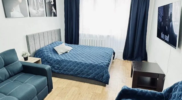 Na Belinskogo 7 Flat, Prenota Appartamento Tjumen' 