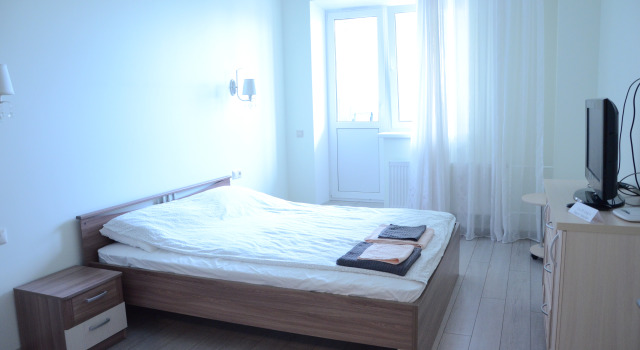Na Oboronnaya Apartments, Book Lejlighed Hoteller i Dmitrovsky District med parkering, Parkering
