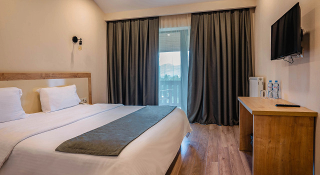 Двухместный люкс с балконом Hotel Gudauri Inn