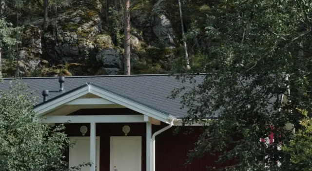 Семейный коттедж с балконом и с красивым видом из окна База Отдыха Forrest Lodge Karelia