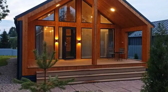 Na Beregu Vodokhranilischa Guest house, Buchen Sie Pension Hotels in Oblast Moskau mit Parkplatz, Parkplätze
