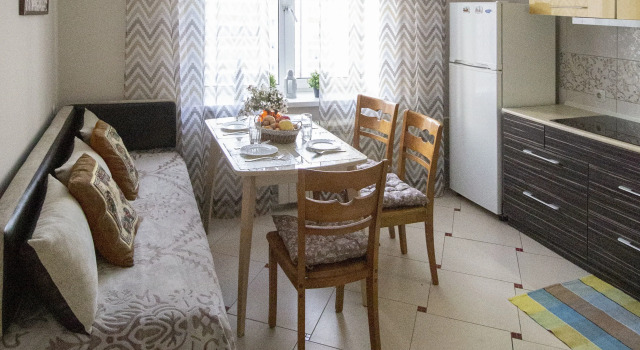 Na Amurskoy 270/1 Flat, Rezervovat Apartmán Hotely v Amurská s parkováním, Parkování