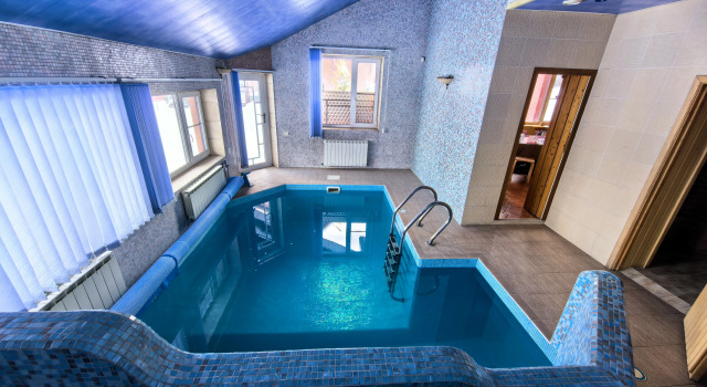 Na Lermontovskoy Private house, Book Vacation Home Hotels in Moscow Oblast with a Pool, Swimming Pool