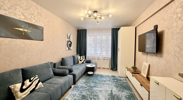 Mega Vmestitelnaya Treshka Dlya Dyuzhiny Gostey Flat, Prenota Appartamento Hotel a Central Russia con parcheggio, Parcheggio