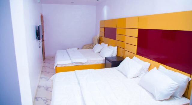 Age International Hotel, Rezervovat Hotel Sagamu Shagamu