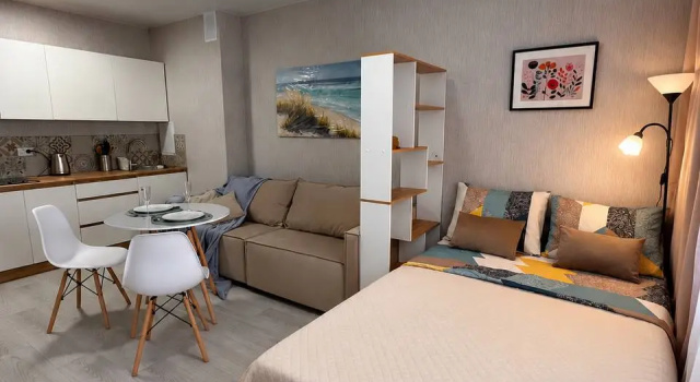 Квартира HOME HOTEL Уютная квартира в спальном районе
