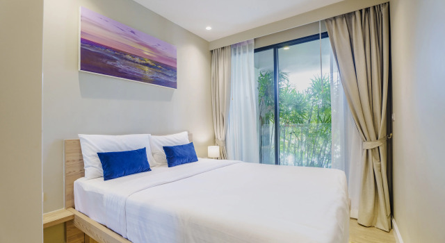 Двухместные апартаменты с 2 комнатами с балконом Апартаменты Diamond 2br deluxe poolside condo