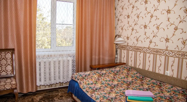 Четырёхместный номер Comfort с 2 комнатами с видом на город Гостевой дом Южный экспресс