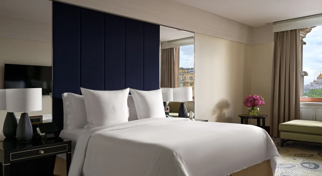 Люкс Кинг Four Seasons Executive с видом на Кремль Гостиница Four Seasons Hotel Moscow