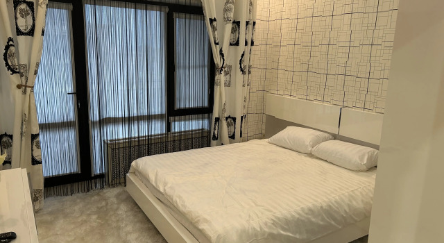 Двухместные апартаменты с балконом и с видом на парк Апартаменты Green Park 90