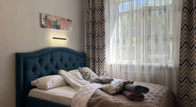 Khoroshaya kvartira v peshey dostupnosti s bolnitsey Rzhd Apartments, Prenota Appartamento Kominternovsky district 