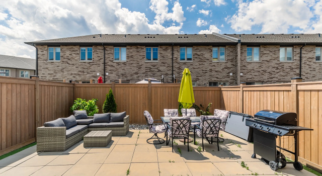 Globalstay 20 Ppl 5BR Townhome on the Lake HotTub Gym BBQ Private House, Varaa Lomakoti Hamilton 