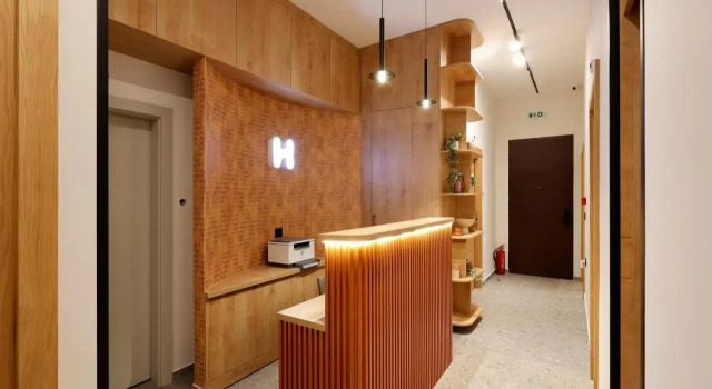 Apartment hotel Hop Inn Rooms & Suites