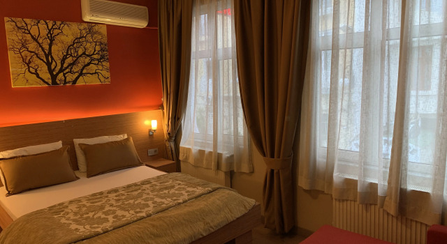Antique Hostel 