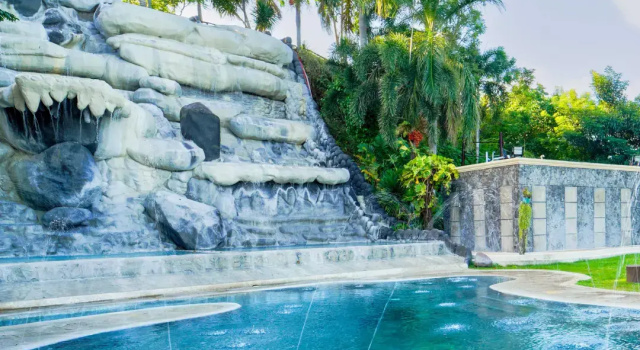 Отель Sol Y Viento Hotel and Resort, Забронировать Курортный отель Курортные отели Каламба, Курортный отель