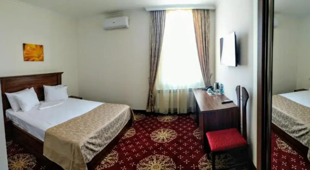 Standard Doppel Zimmer Georgia Hotel