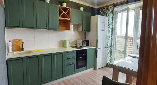 so Vsemi Udobstvami Flat, Prenota Appartamento Hotel a Tyumen Region con parcheggio, Parcheggio