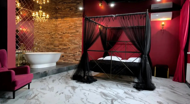 Irtysh V Tsentre Omska Apartments, Book Apartment Omsk 